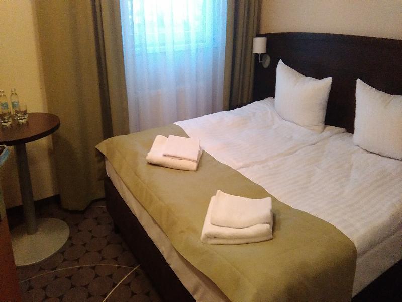 Aparthotel Travel Kraków Exteriör bild
