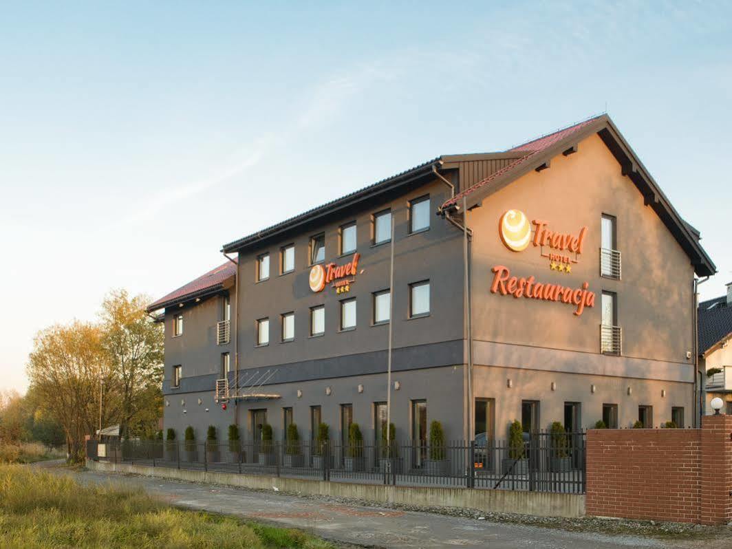 Aparthotel Travel Kraków Exteriör bild